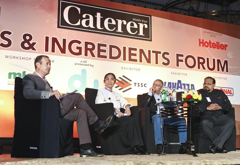Breg, Poolkuan, Hage and Gomes on the panel Breg, Poolkuan, Hage and Gomes on the panel