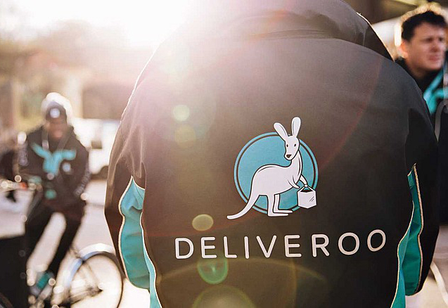 Deliveroo launches field kitchens in Dubai. Deliveroo launches field kitchens in Dubai.