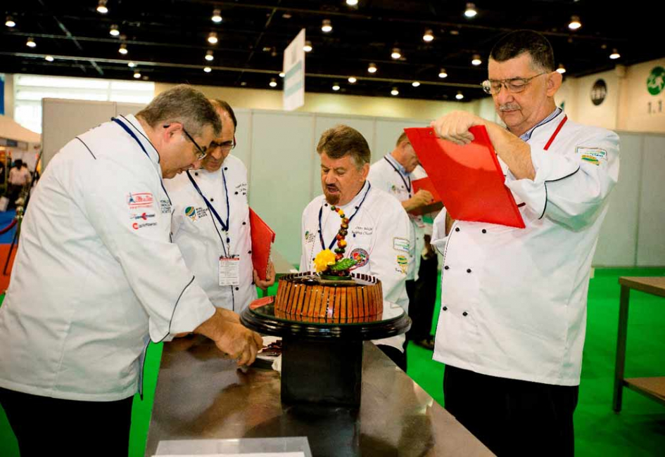 La Cuisine by SIAL is organised by Emirates Culinary Guild in association with the World Association of Chefs Societies. La Cuisine by SIAL is organised by Emirates Culinary Guild in association with the World Association of Chefs Societies.