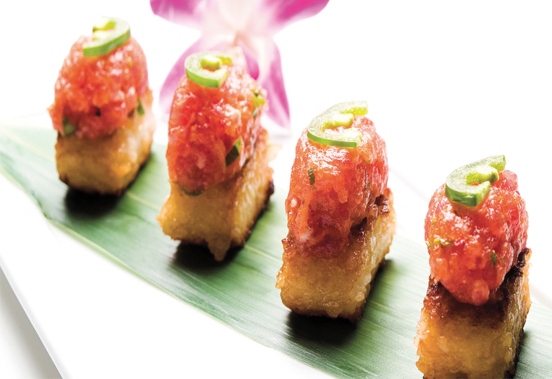 FOOD & BEVERAGE FOOD & BEVERAGE