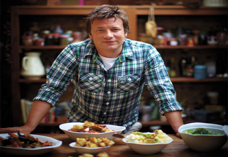 FOOD & BEVERAGE FOOD & BEVERAGE