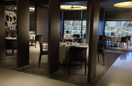 FOOD & BEVERAGE, Guy Savoy, Quisine FOOD & BEVERAGE, Guy Savoy, Quisine