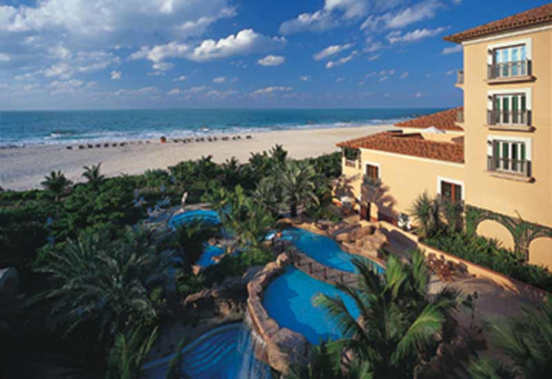 FOOD & BEVERAGE, Operators, Digital messaging, Platforms, Ritz-Carlton, Social media FOOD & BEVERAGE, Operators, Digital messaging, Platforms, Ritz-Carlton, Social media