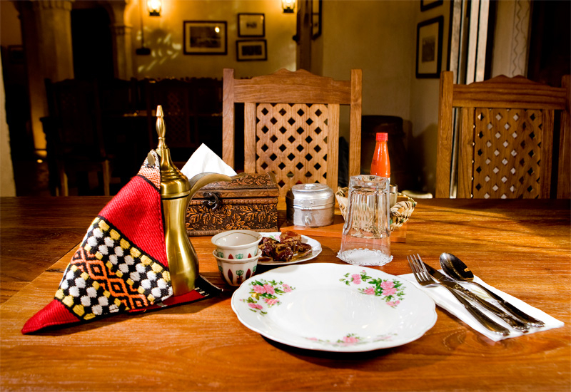 FOOD & BEVERAGE, Cuisine concept, Tableware FOOD & BEVERAGE, Cuisine concept, Tableware